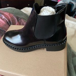 Steve Madden Poppy leather boot sz 9